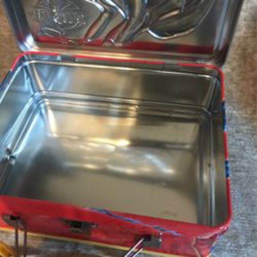 Marvel Comics 2004 Spider-Man Edition Collectible Metal Tin Embossed Lunch Box - Picture 3 of 5